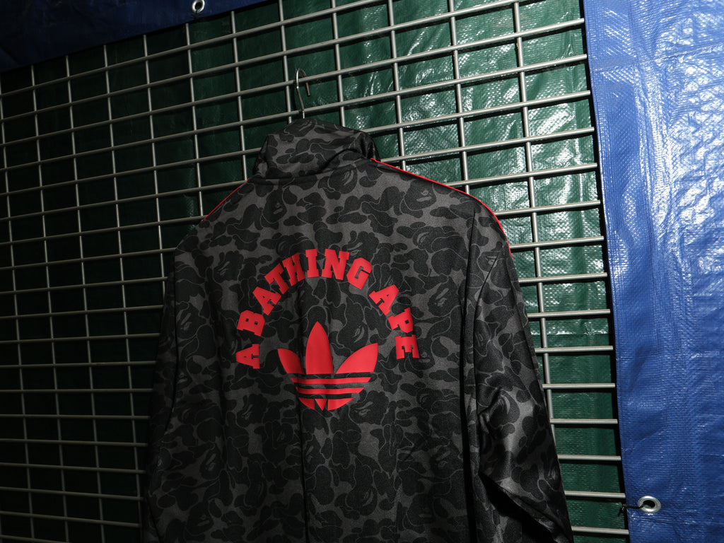 ☆ADIDAS X BAPE☆ ALLOVER PRINT TRACK TOP BLACK Adidas x BAPE】 Allover Print Track Top Black - KR Sizing