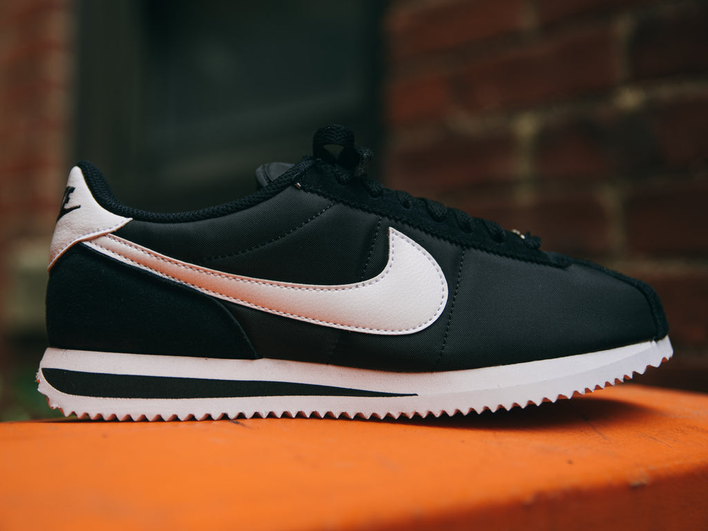 The Nike Cortez Returns in Classic Black and White