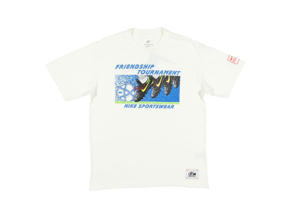 Nike NSW Celebrate Football 2 T-Shirt 'Sail' – Unheardof Brand