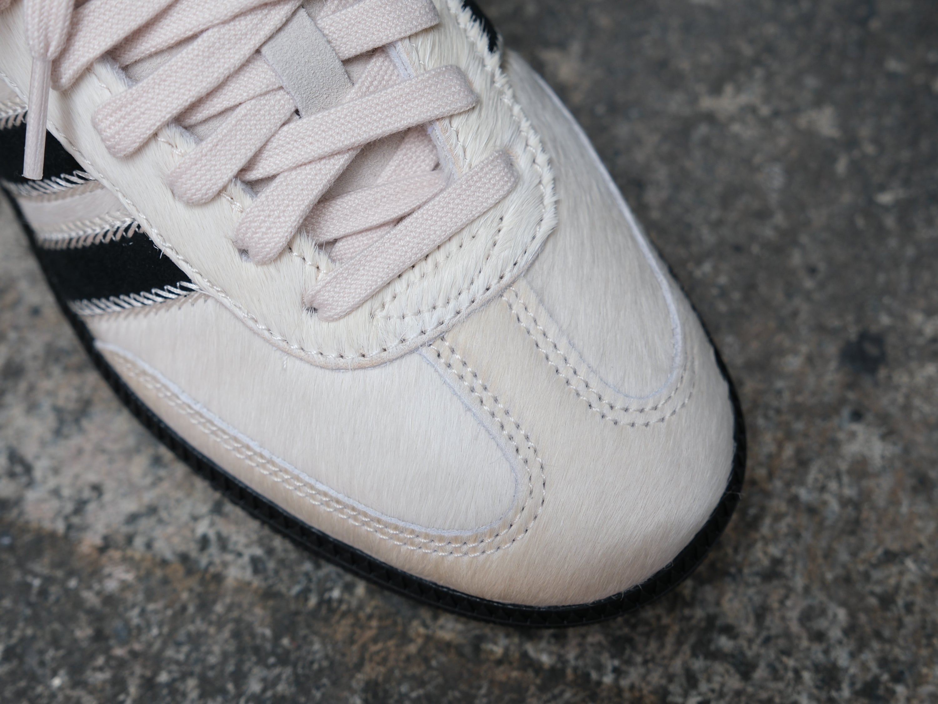 Adidas Women's Samba OG 'Wonder White/Core Black' -Originally $120.00 Unheardof Brand Adidas Women's Samba OG 'Wonder White/Core Black' -Originally $120.00 Unheardof Brand