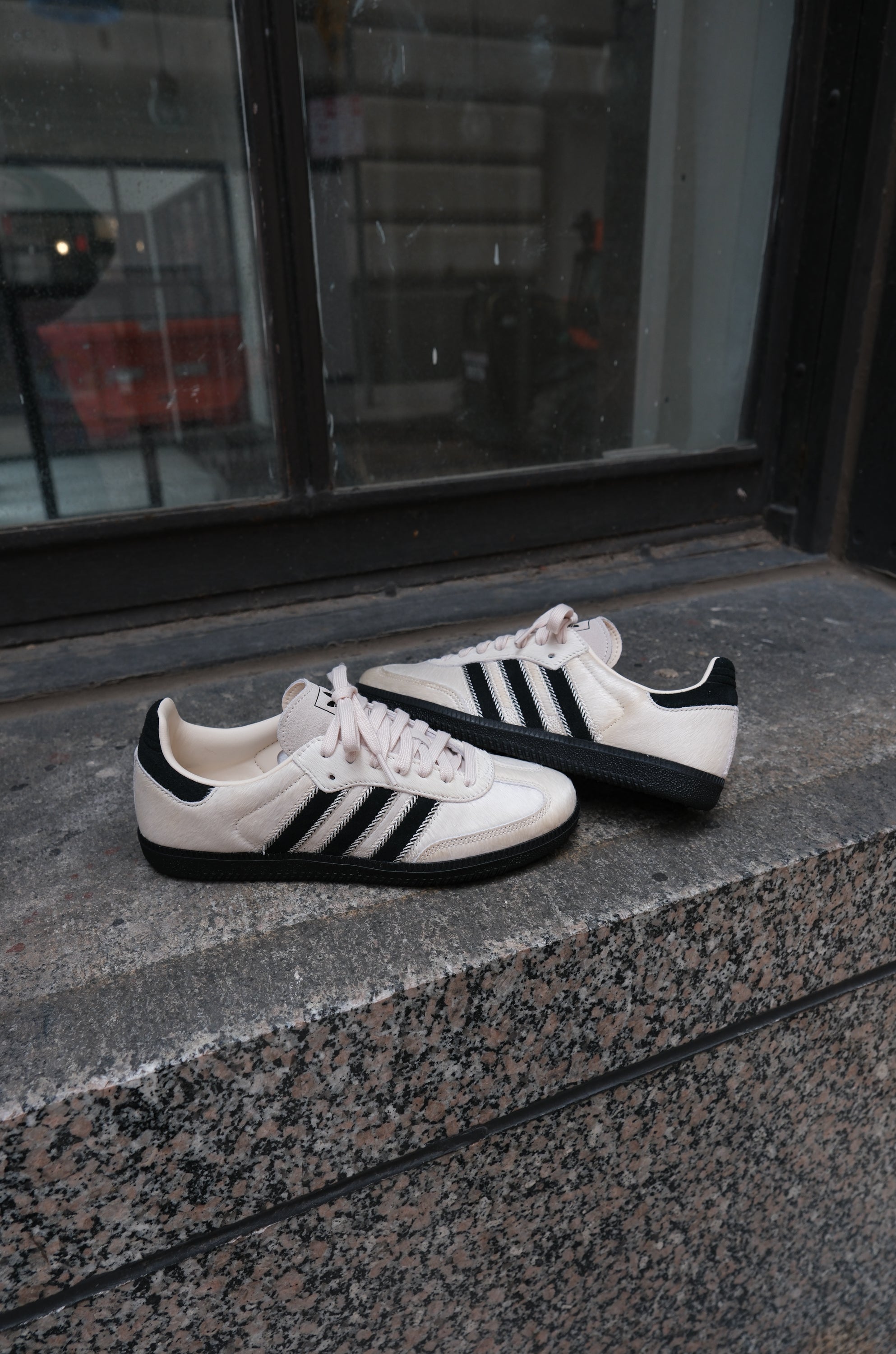 Adidas Women's Samba OG 'Wonder White/Core Black' - Main Image
