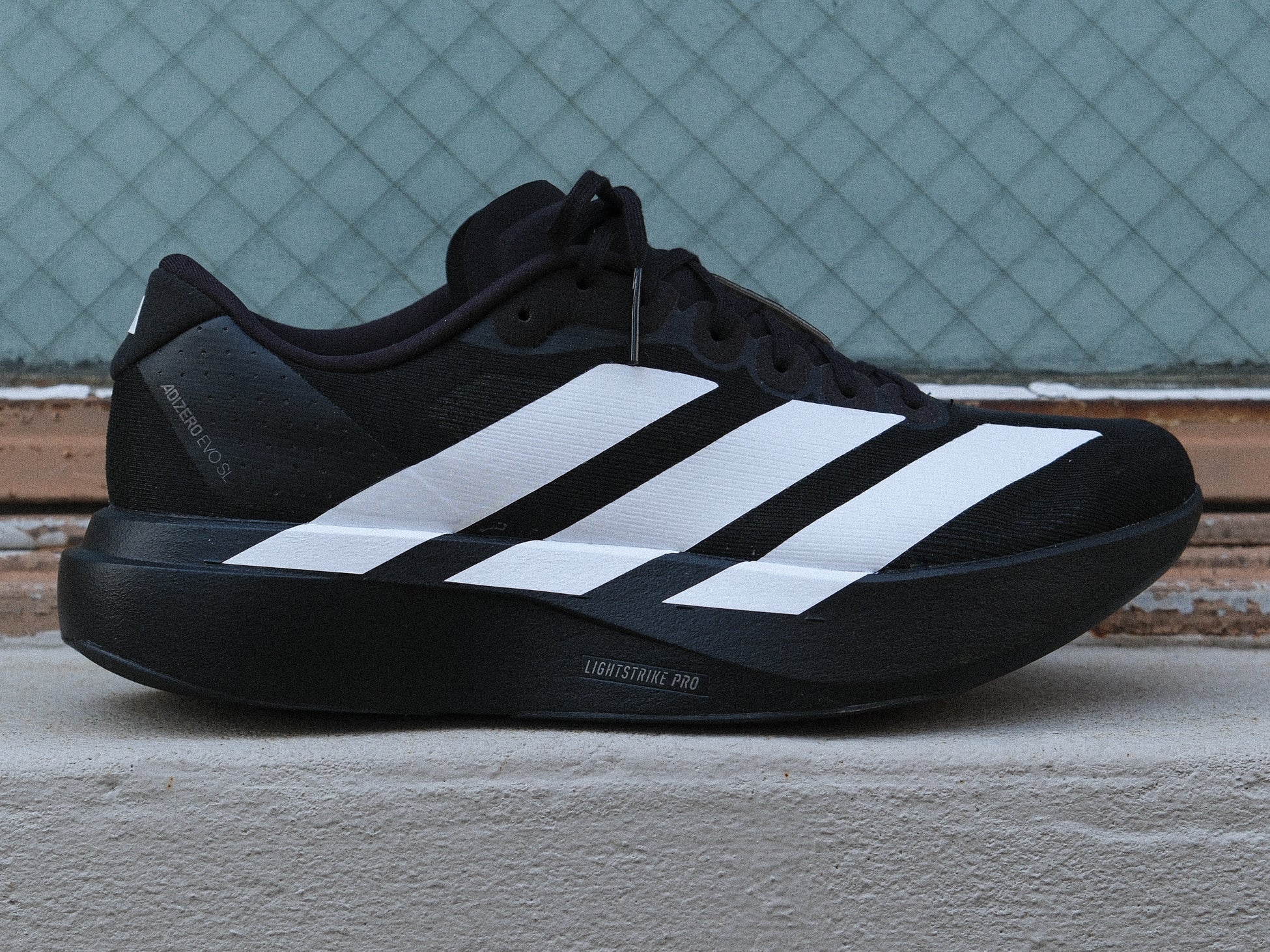 【Adidas コリア】 Adizero EVO SL The adidas adizero Evo SL Wonder White Releases February 2025
