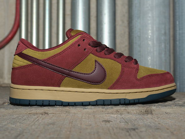 Nike SB Dunk Low Pro 'Dark Team Red'