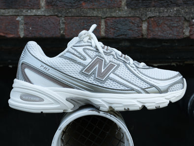 New Balance 740 'White/Brown'