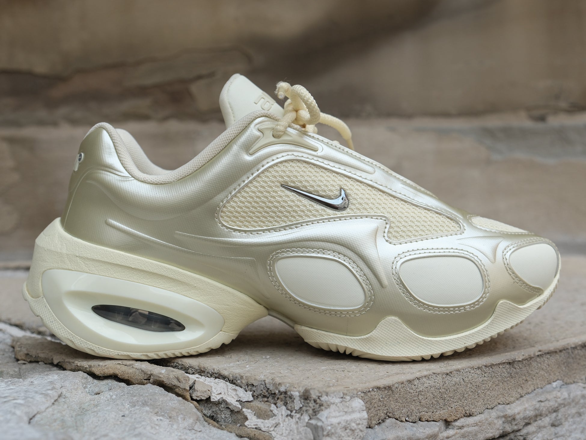 ◆正規品◆NIKE AIR MAX MUSE ALABASTER(W)◆関税込◆人気商品◆ Nike Women's Air Max Muse 'Alabaster/Metallic Silver