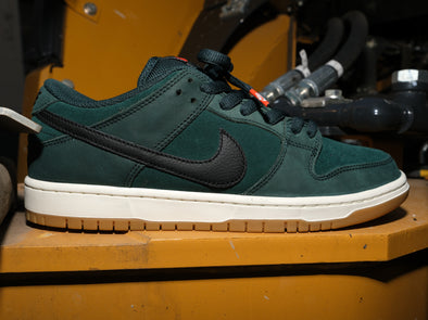 Nike SB Dunk Low Pro 'Deep Fir'