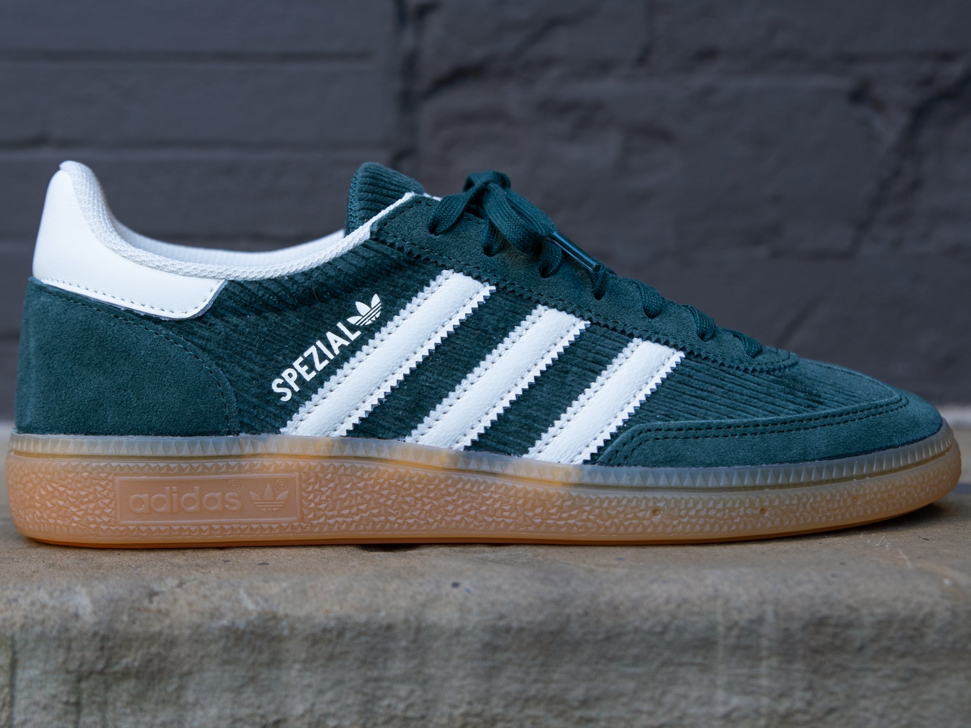Adidas Women's Handball Spezial 'Mineral Green' -Originally