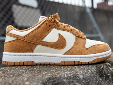 Nike Women's Dunk Low 'Flax'