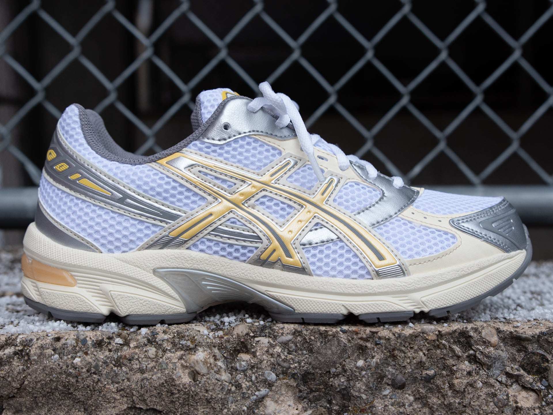国内配送 asics GEL-1130 WHITE/FADED YELLOW Asics Women's GEL-1130 'White/Faded Yellow' – Unheardof Brand