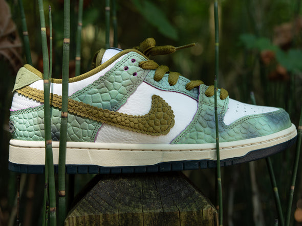 Nike SB Dunk Low Pro QS x Alexis Sablone 'Chameleon'