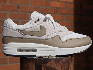 Nike Air Max 1 Essential 'Light Orewood'