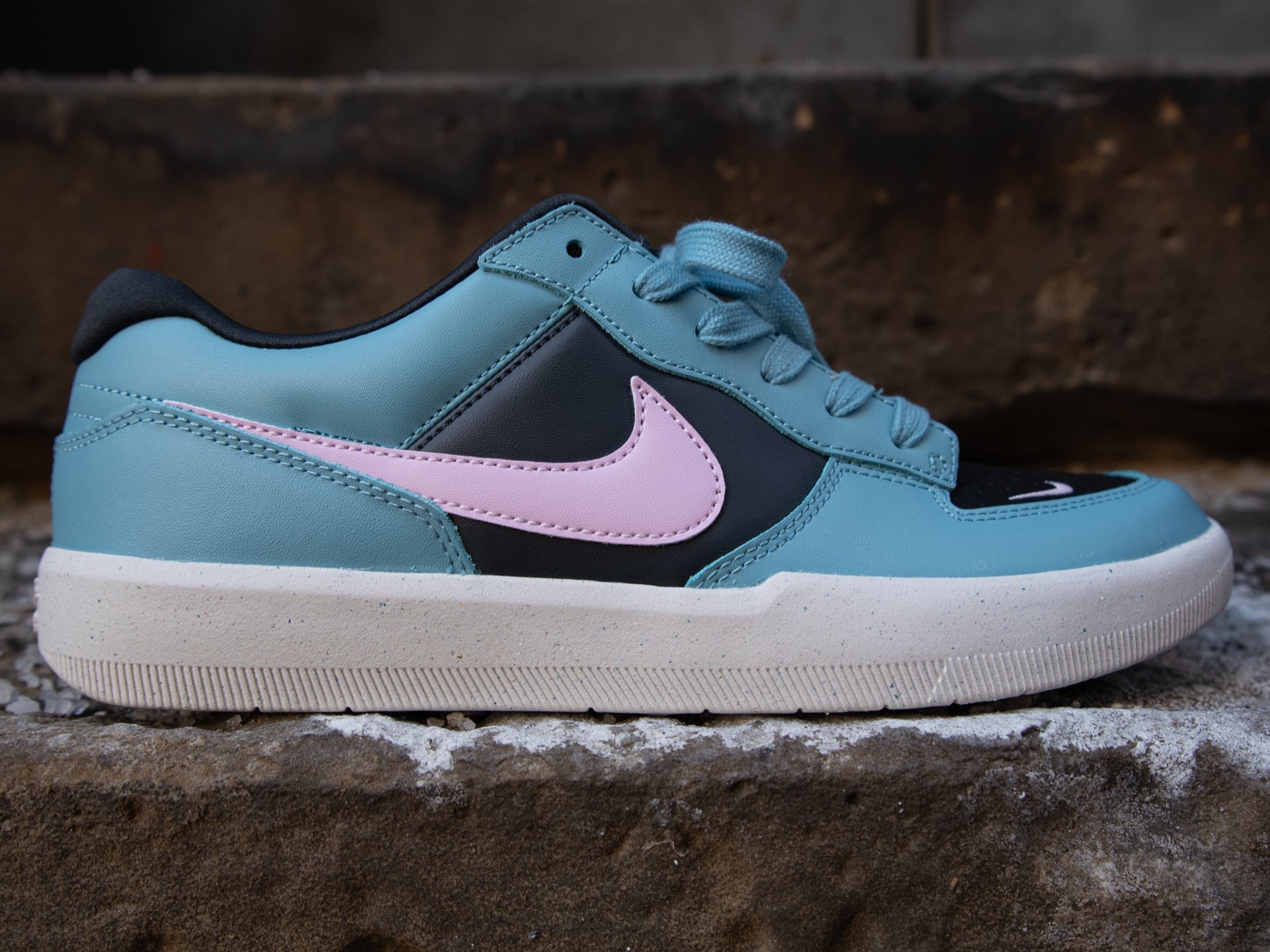 Nike SB Force 58 Photon Dust, Black & White Skate Shoes | Zumiez