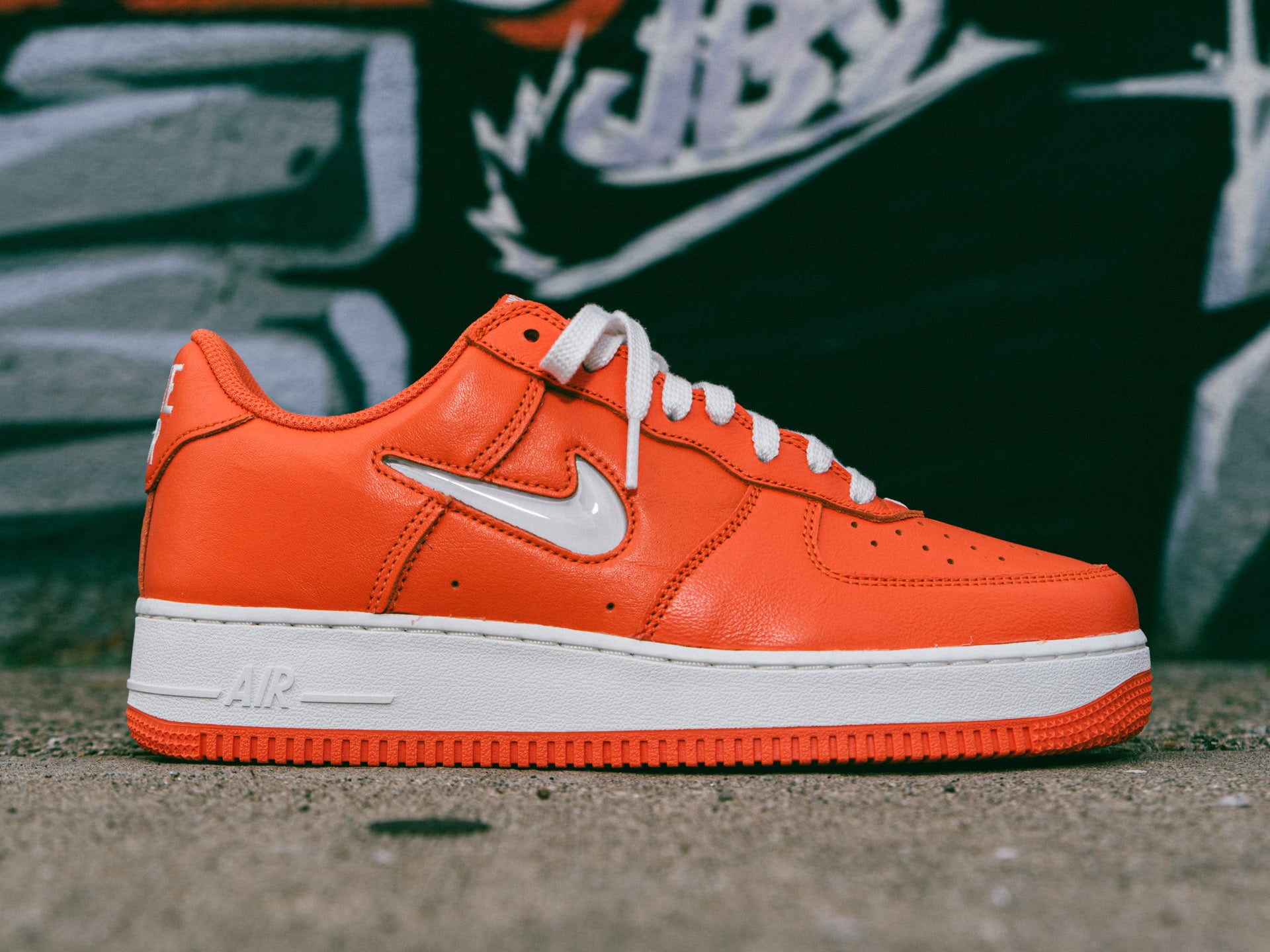 Nike air force 1 low orange Clearance